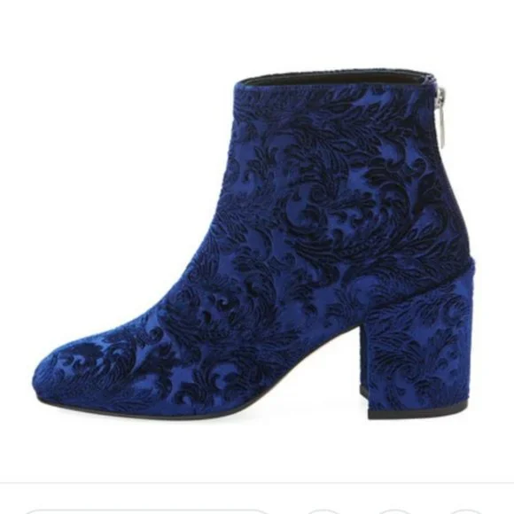 Stuart Weitzman Bacari Ankle Boots Booties in Prussian Romantic Velvet Blue - Picture 2 of 3